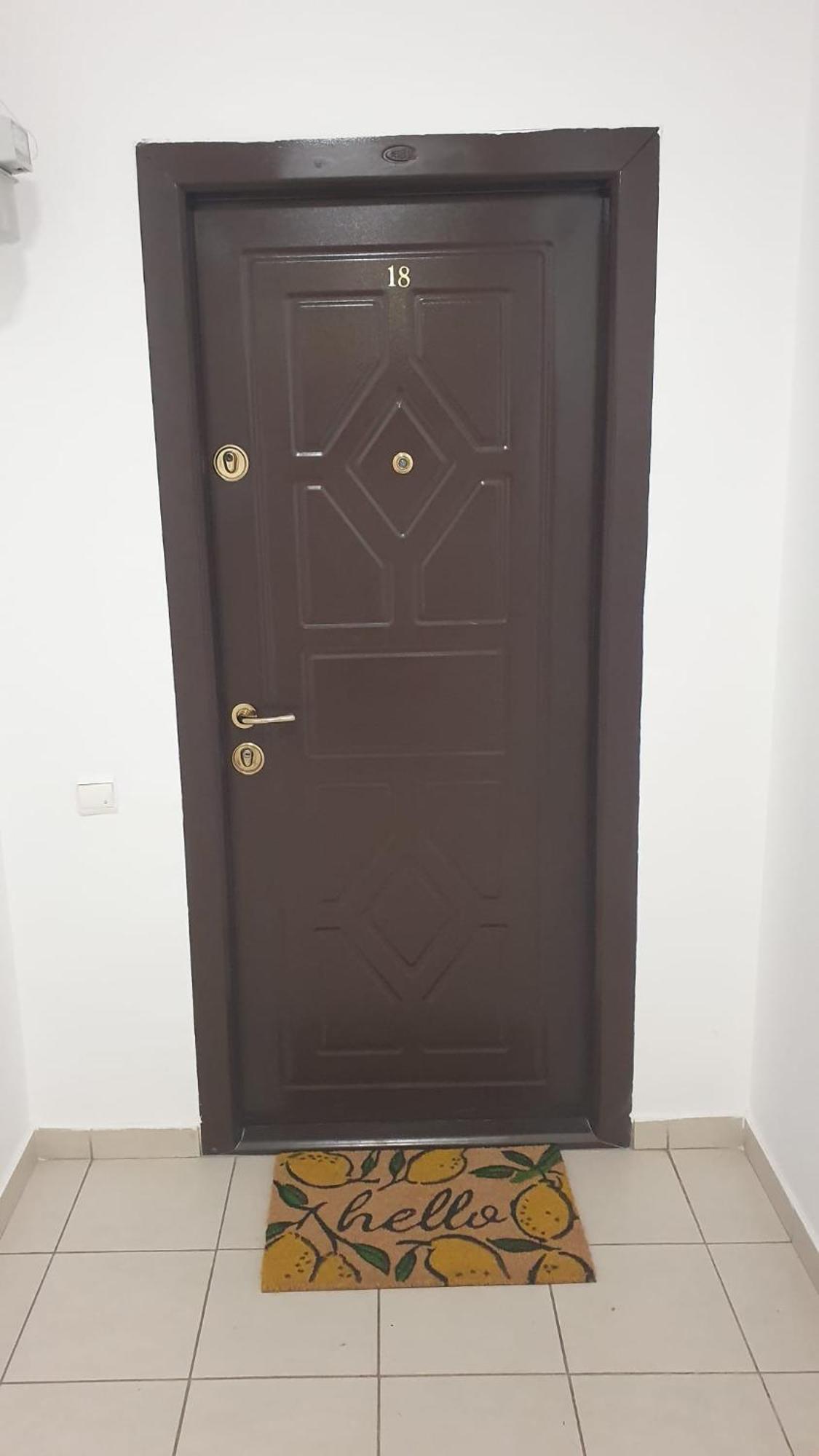 Apartament Tokyo 布加勒斯特 外观 照片